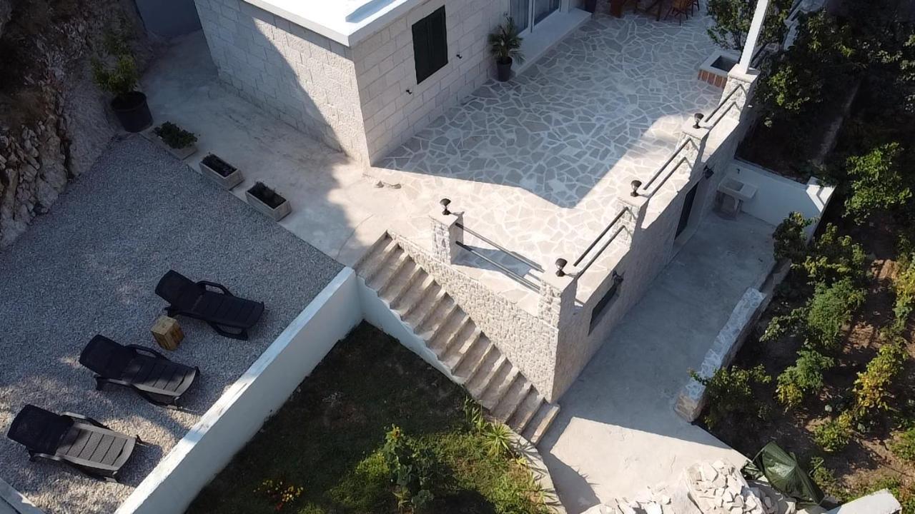 Holiday home Nugal 2+2 *